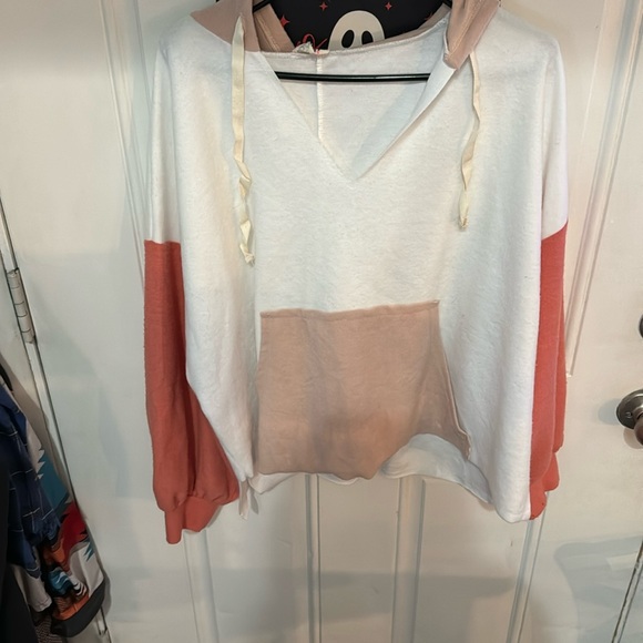 Bibi hooded top, very oversized never been worn, just too big for me!! - Picture 1 of 2